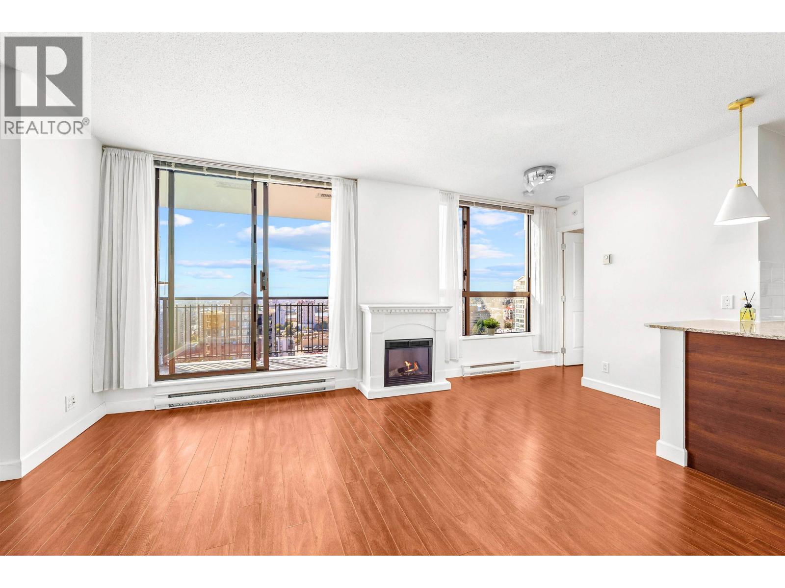 1602 814 Royal Avenue, New Westminster, British Columbia  V3M 1J9 - Photo 3 - R3053021