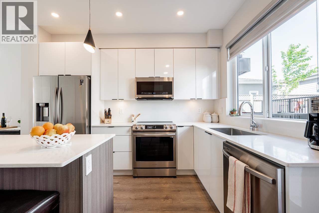 2 1211 Eighth Avenue, New Westminster, British Columbia  V3M 2R8 - Photo 15 - R3053023