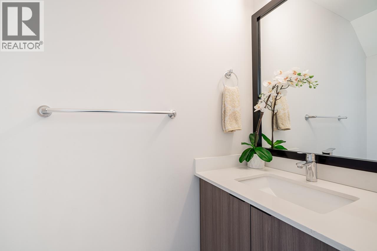 2 1211 Eighth Avenue, New Westminster, British Columbia  V3M 2R8 - Photo 17 - R3053023