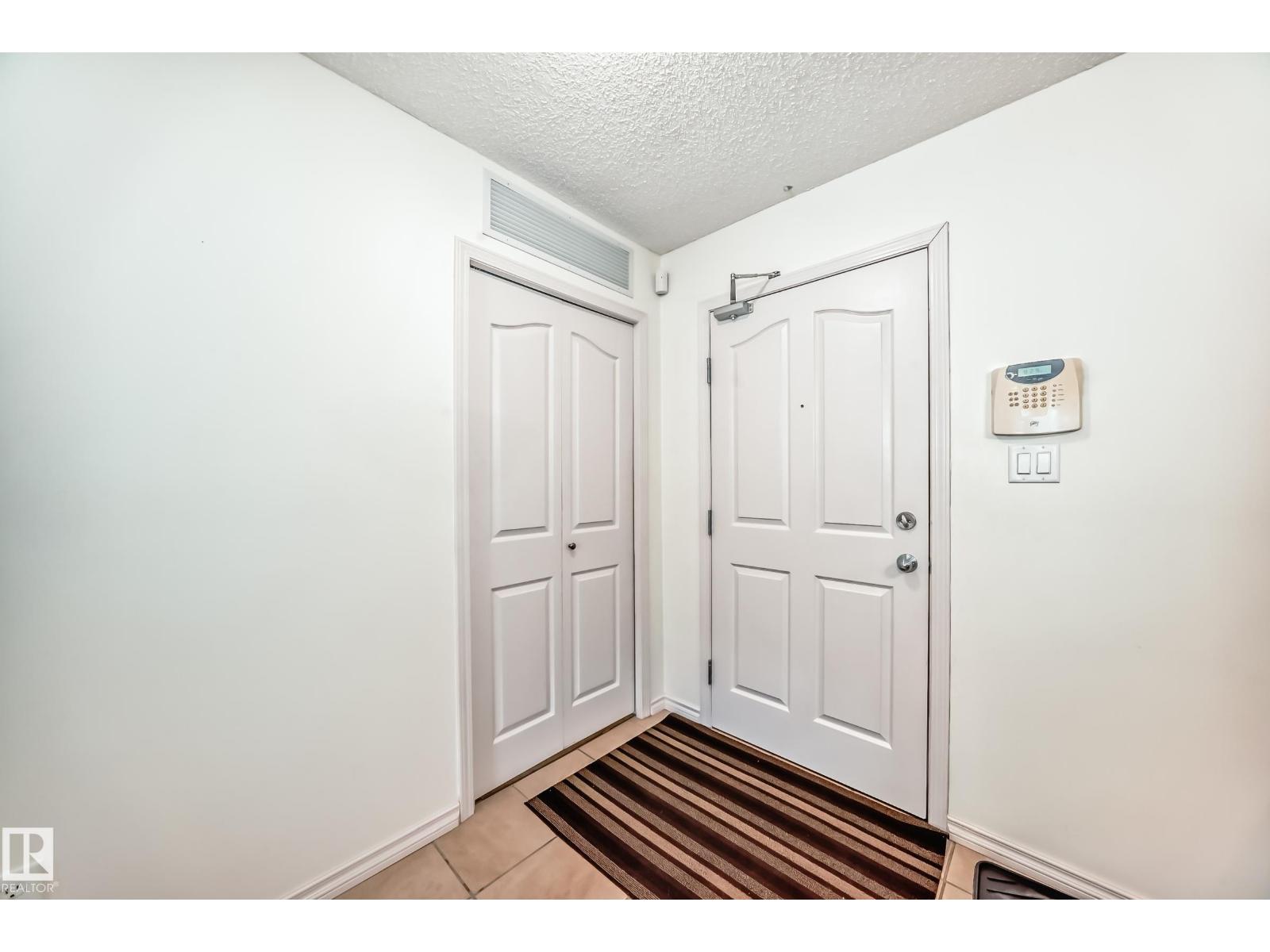 #134 16311 95 St Nw, Edmonton, Alberta  T5Z 3Y5 - Photo 2 - E4459936