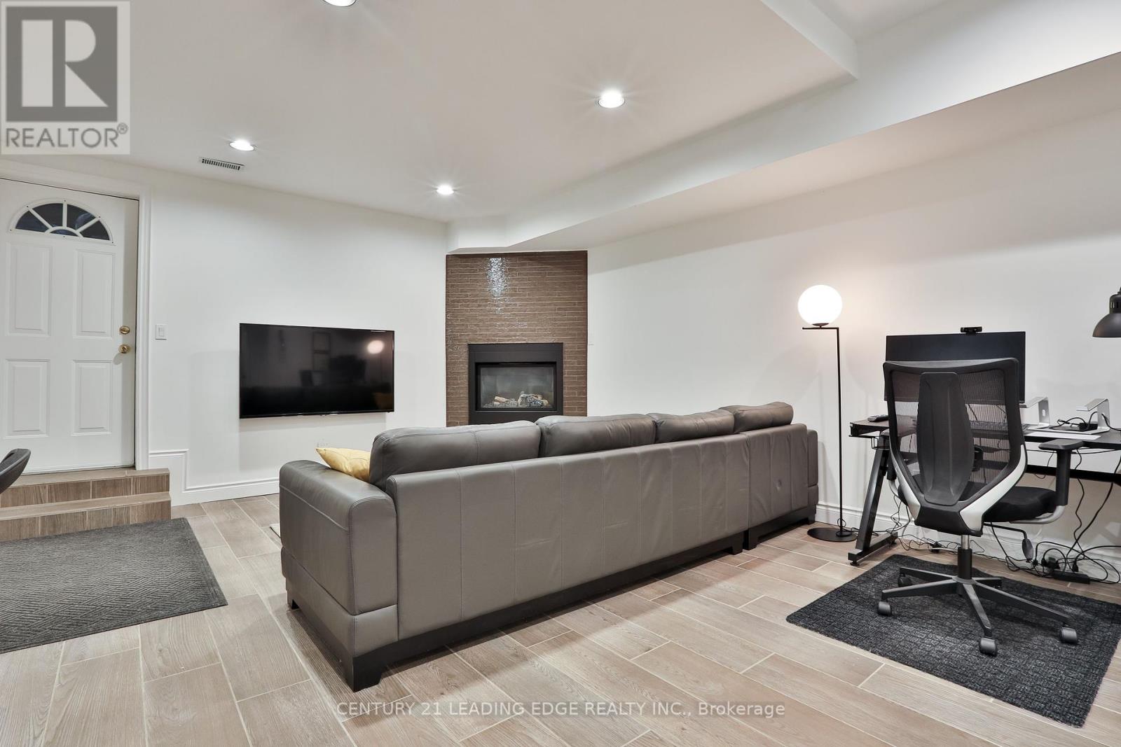 39 Ferrier Avenue, Toronto, Ontario  M4K 3H5 - Photo 49 - E12423315