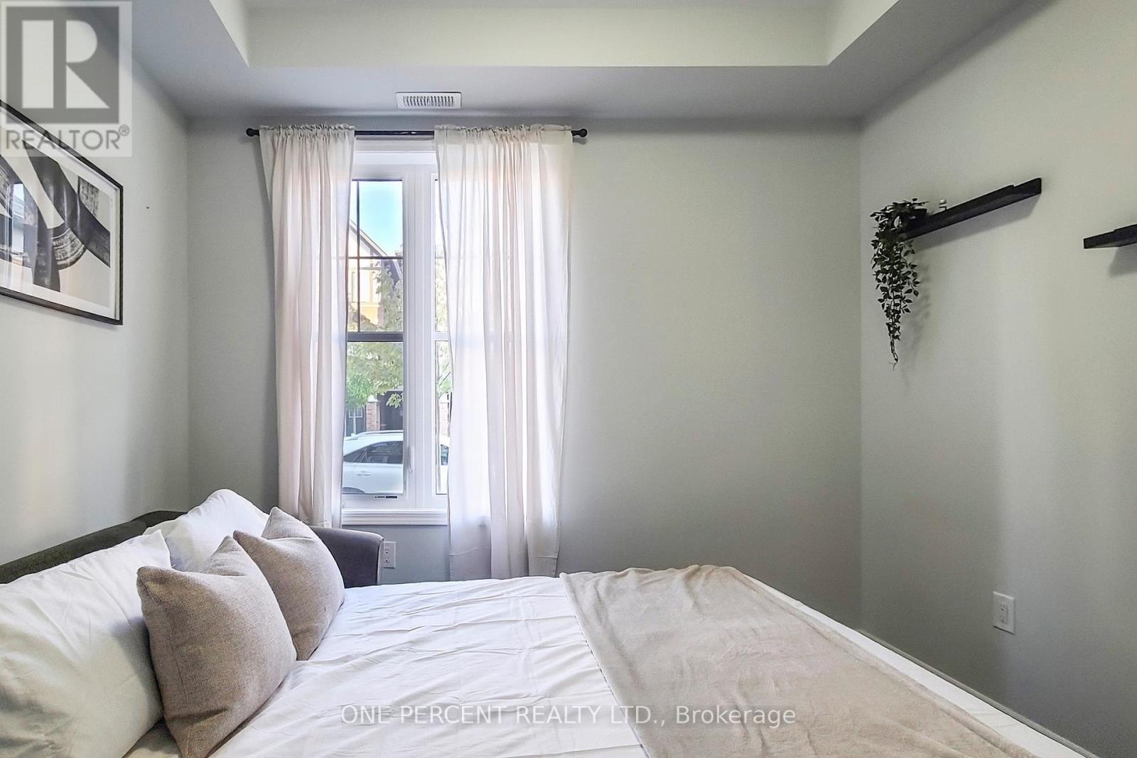 25 - 501 Buckeye Court, Milton, Ontario  L9E 1P3 - Photo 40 - W12431380