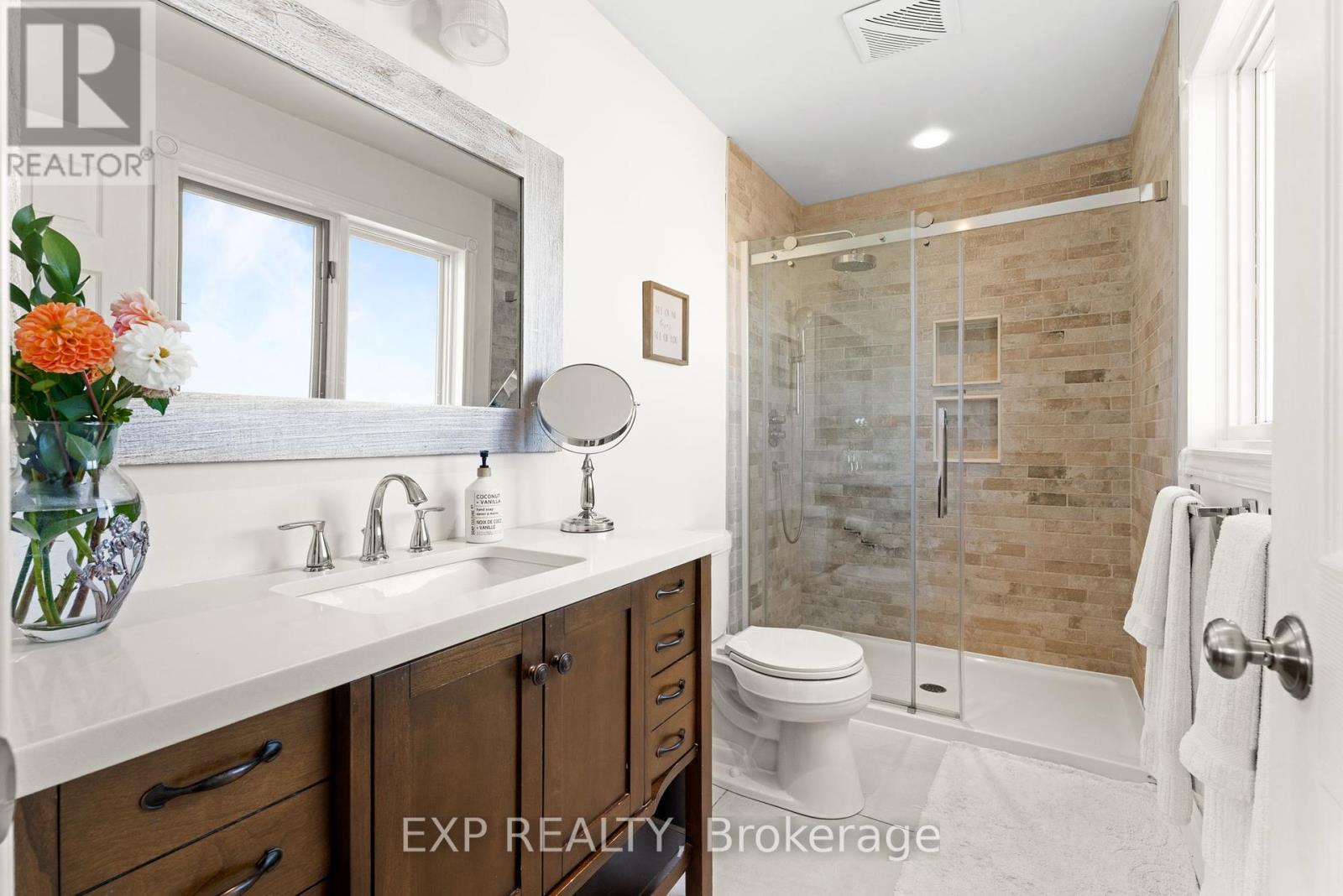 187 Lewis Road, Hamilton, Ontario  L8E 5G7 - Photo 17 - X12356408