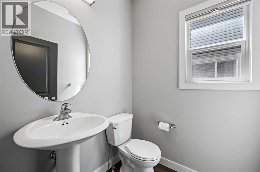 102 Ravenscroft Green Se, Airdrie, Alberta  T4A 0H1 - Photo 21 - A2228362