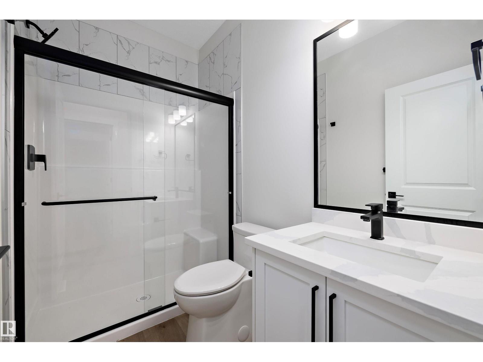 Property at 22 Chartres CL image 4