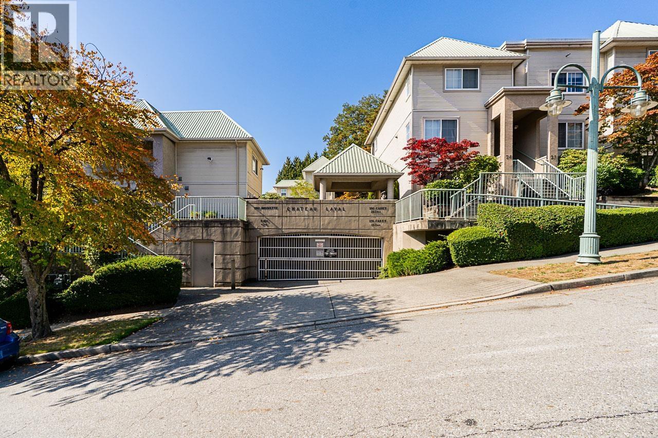 28 250 Casey Street, Coquitlam, British Columbia  V3K 6Y4 - Photo 1 - R3053022