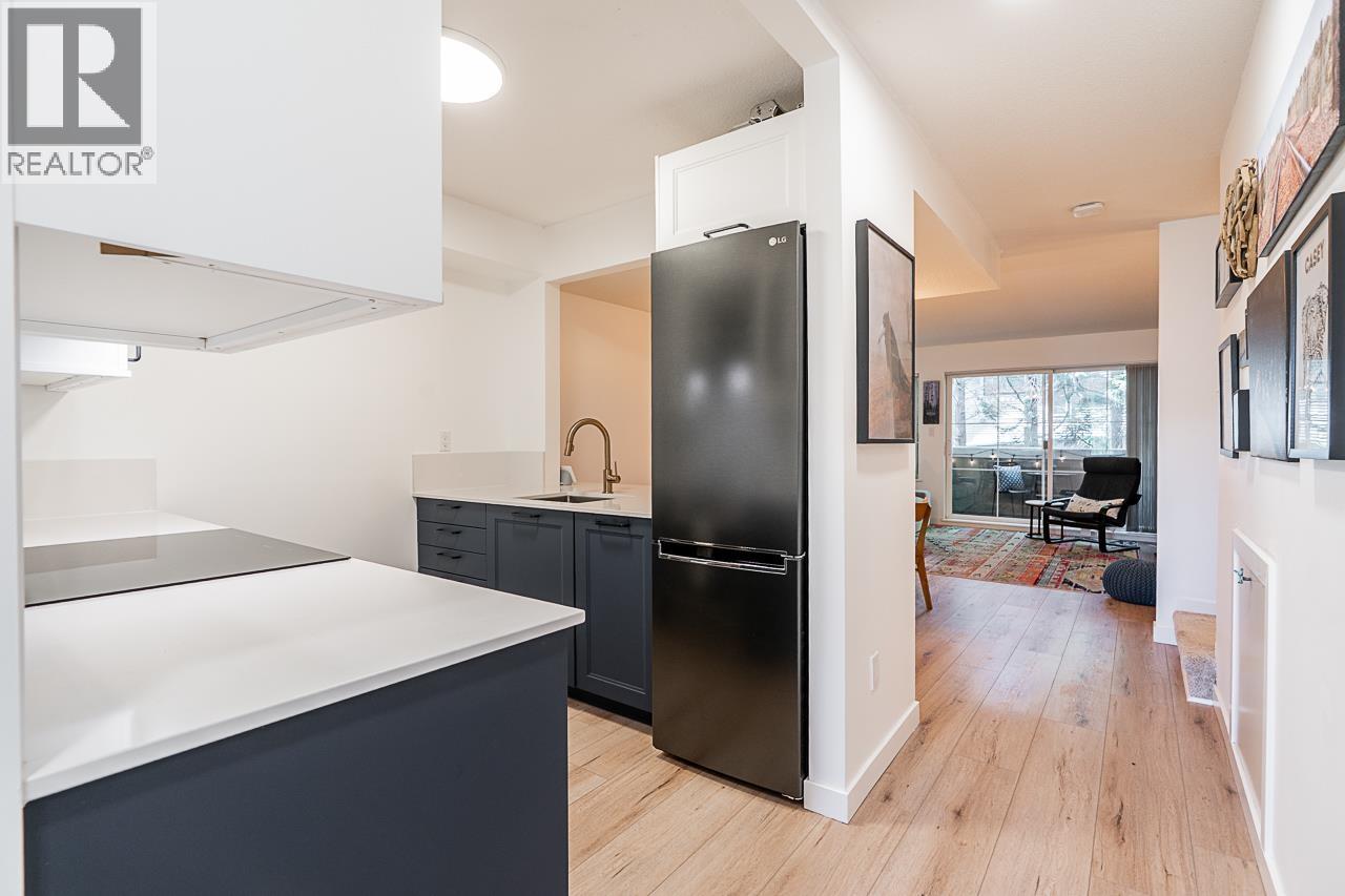 28 250 Casey Street, Coquitlam, British Columbia  V3K 6Y4 - Photo 2 - R3053022