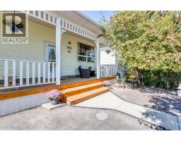 828 Pioneer Drive, Irricana, Ca