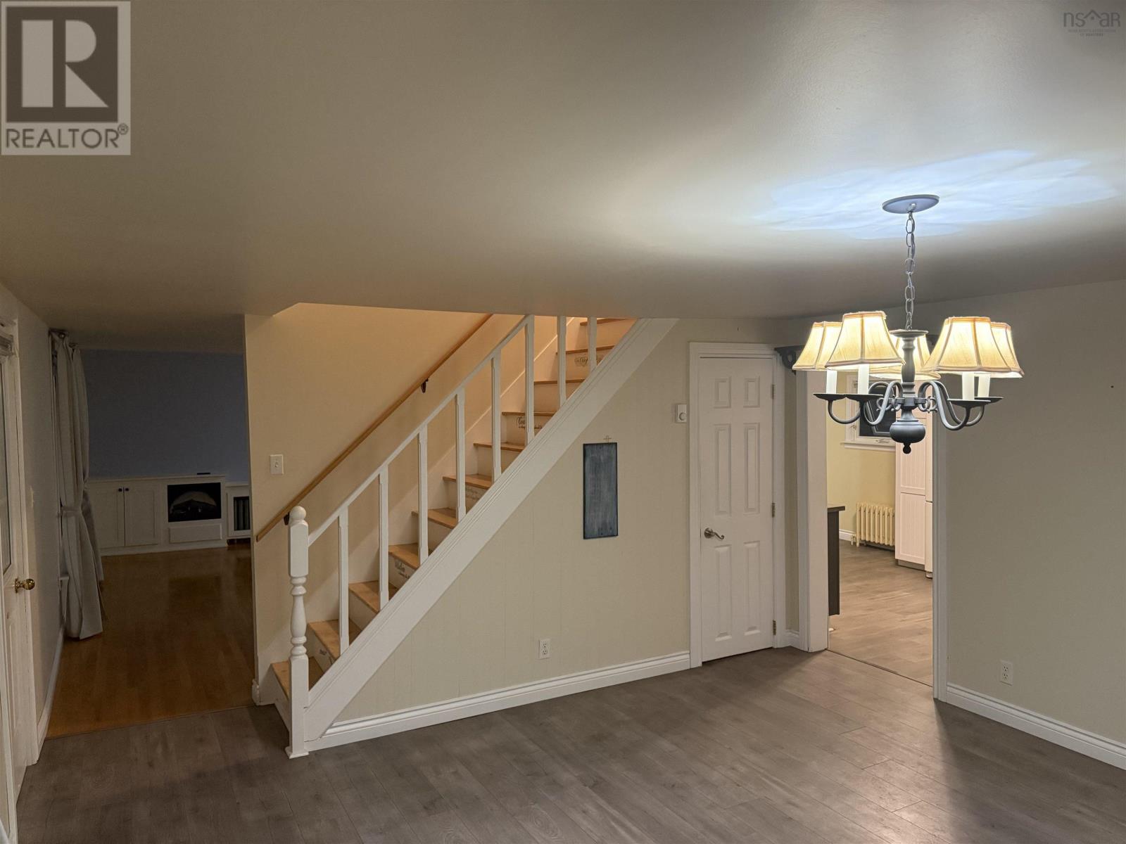 367 Thirteenth Street, New Waterford, Nova Scotia  B1H 4B5 - Photo 9 - 202523687