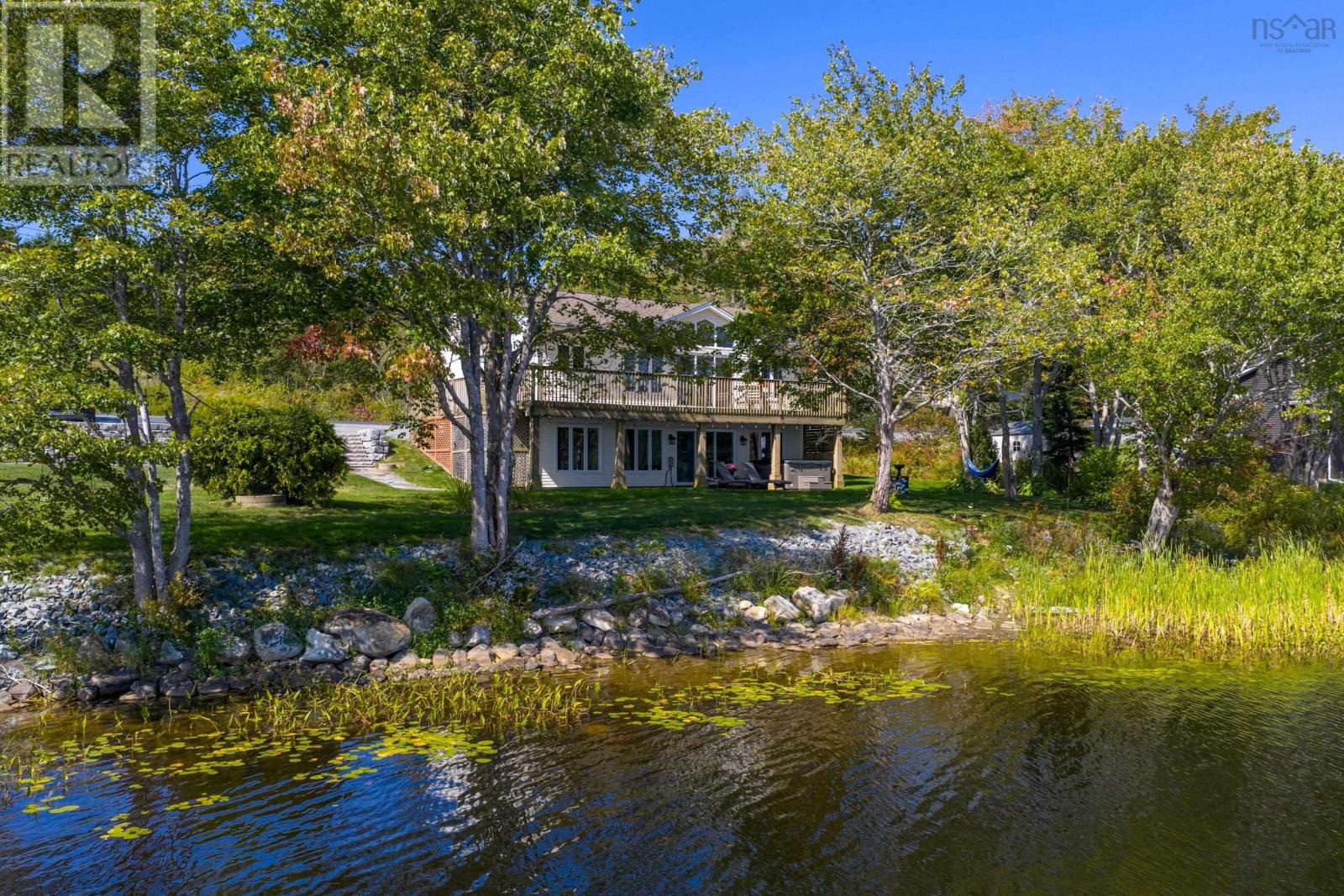 557 East Uniacke Road, East Uniacke, Nova Scotia  B0N 1Z0 - Photo 2 - 202523826