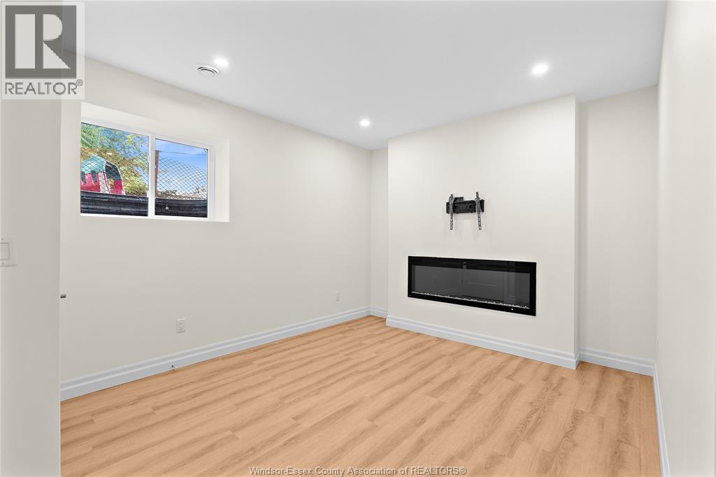 849-Rear Unit Ford Boulevard Unit# Rear, Windsor, Ontario  N8S 2E6 - Photo 14 - 25024663