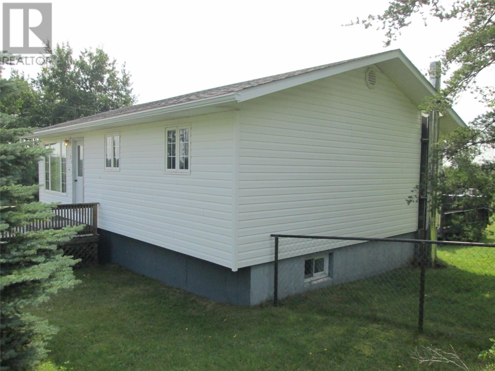 24 Newtown Road, Bishop's Falls, Newfoundland & Labrador  A0H 1C0 - Photo 3 - 1290018