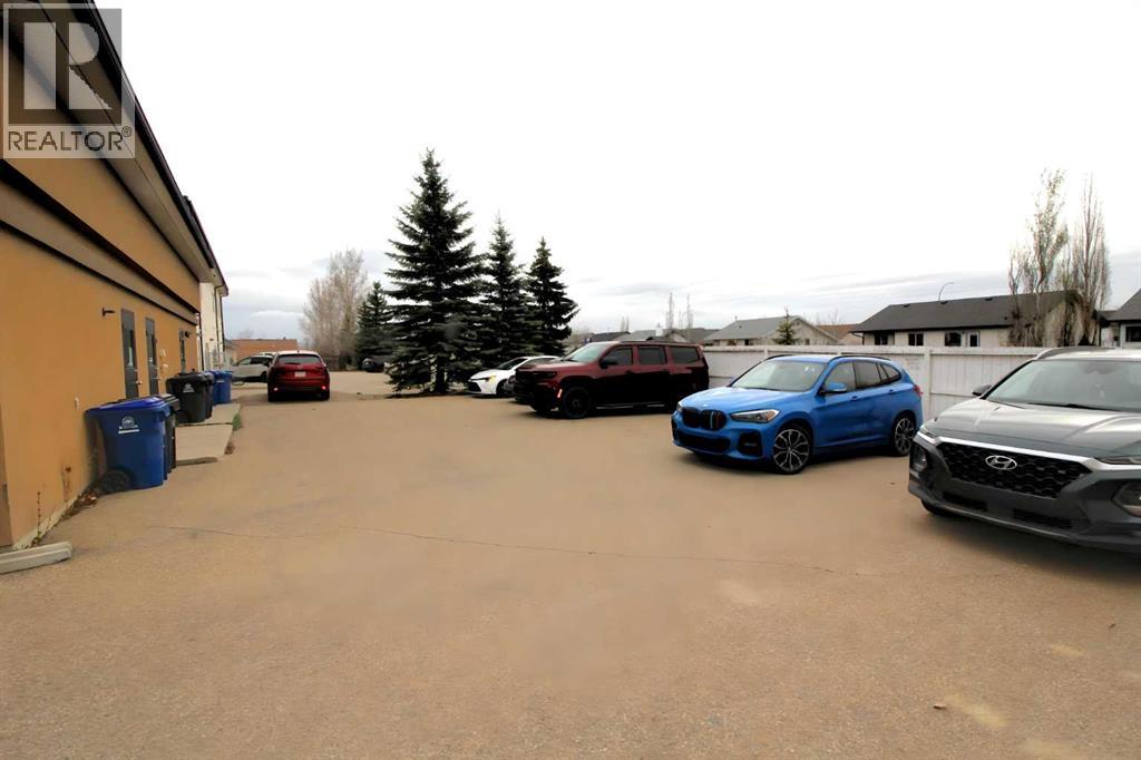 2, 5021 Parkwood Road, Blackfalds, Alberta  T0M 0J0 - Photo 5 - A2220265