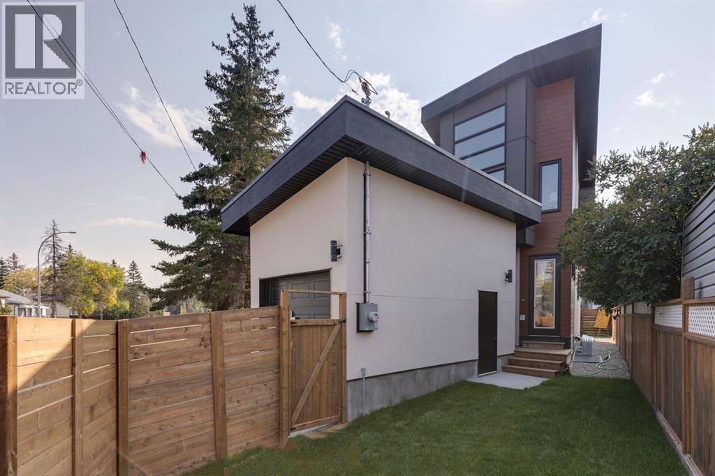 7722 47 Avenue Nw, Calgary, Alberta  T3B 1Z1 - Photo 41 - A2243010