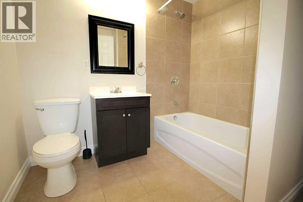 2 Forest Close, Red Deer, Alberta  T4N 4Z7 - Photo 23 - A2259295