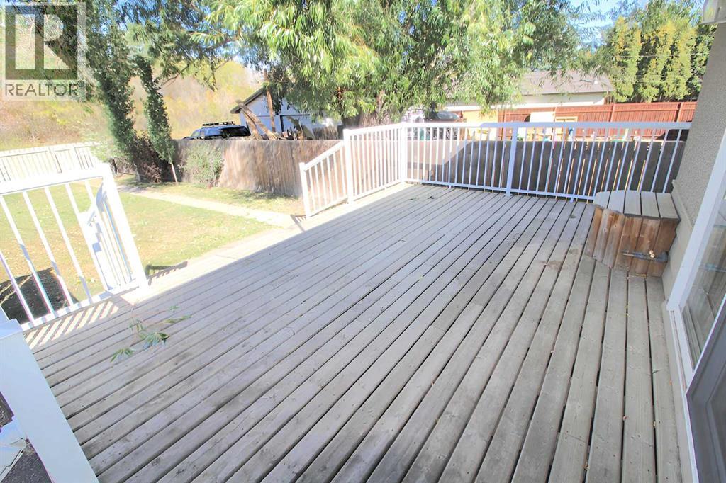 2 Forest Close, Red Deer, Alberta  T4N 4Z7 - Photo 27 - A2259295