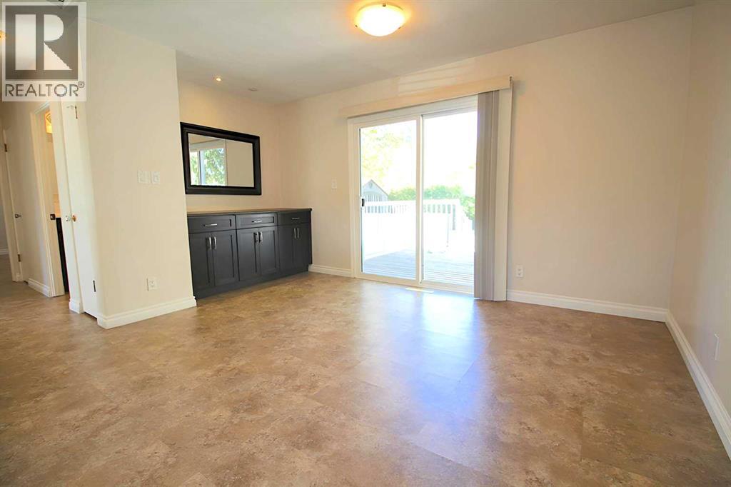 2 Forest Close, Red Deer, Alberta  T4N 4Z7 - Photo 11 - A2259295