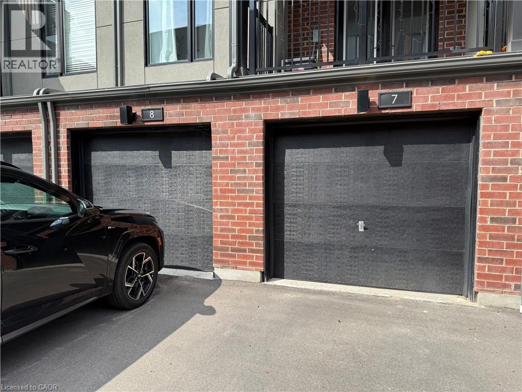 99 Roger Street Unit# 8, Waterloo, Ontario  N2R 1L5 - Photo 3 - 40772755
