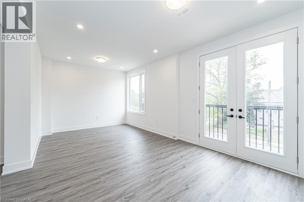 99 Roger Street Unit# 8, Waterloo, Ontario  N2R 1L5 - Photo 24 - 40772755