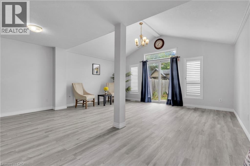 244 Activa Avenue, Kitchener, Ontario  N2E 3T9 - Photo 8 - 40774361