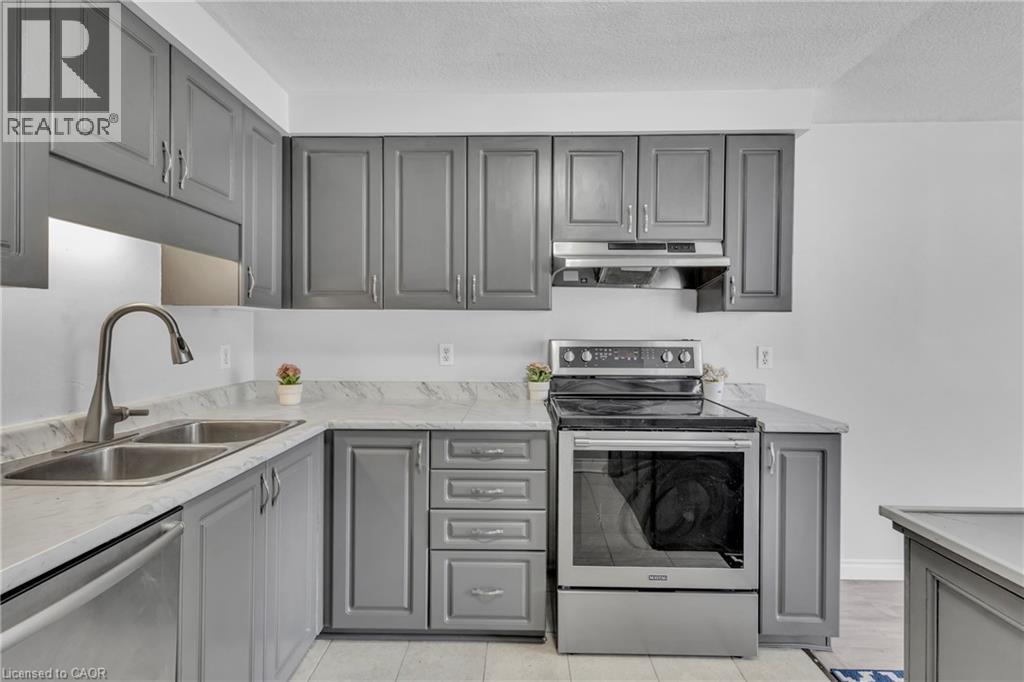 244 Activa Avenue, Kitchener, Ontario  N2E 3T9 - Photo 16 - 40774361