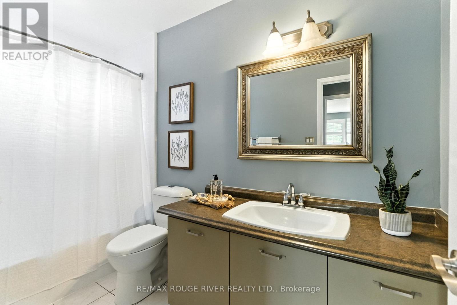 12 Limestone Crescent, Whitby, Ontario  L1N 8N8 - Photo 20 - E12431824