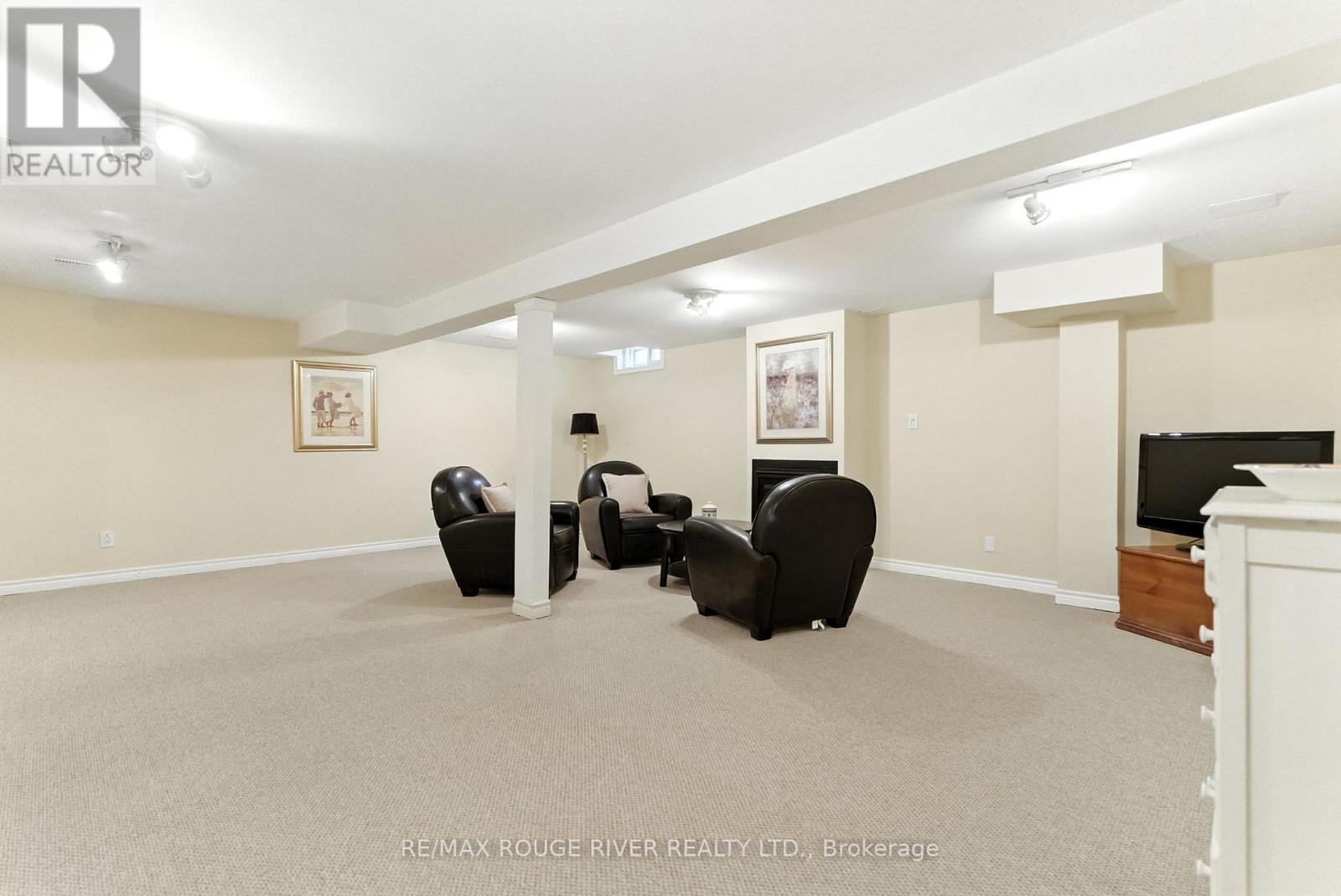 12 Limestone Crescent, Whitby, Ontario  L1N 8N8 - Photo 33 - E12431824
