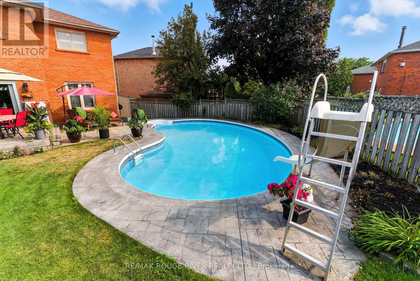 12 Limestone Crescent, Whitby, Ontario  L1N 8N8 - Photo 46 - E12431824