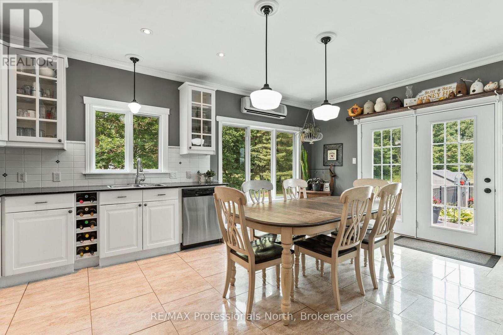 3981 Deep Bay Road, Minden Hills, Ontario  K0M 2K0 - Photo 14 - X12431837