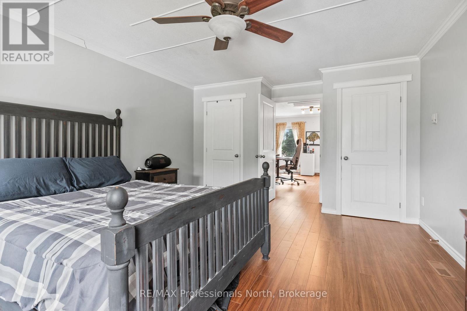 3981 Deep Bay Road, Minden Hills, Ontario  K0M 2K0 - Photo 25 - X12431837