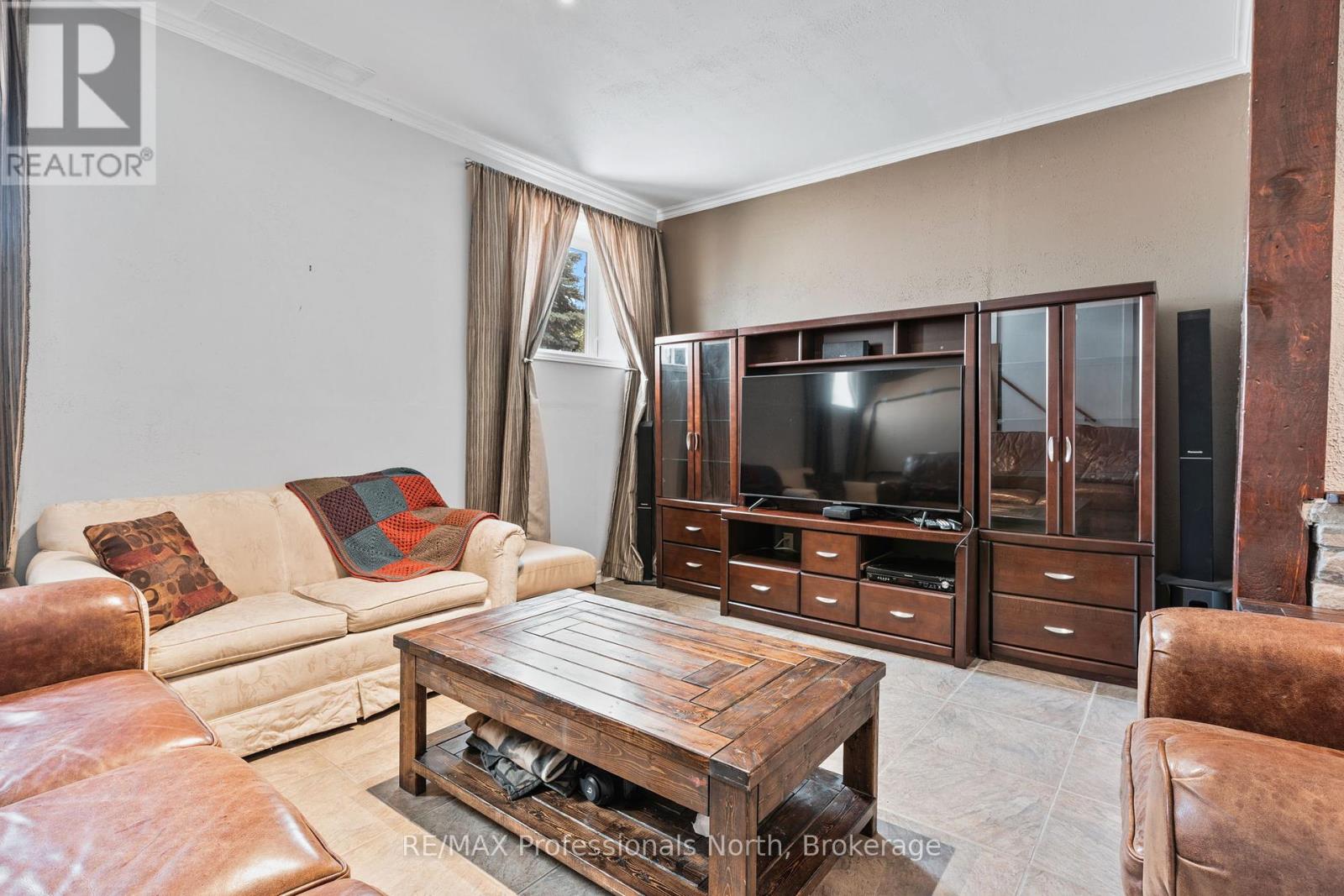 3981 Deep Bay Road, Minden Hills, Ontario  K0M 2K0 - Photo 26 - X12431837