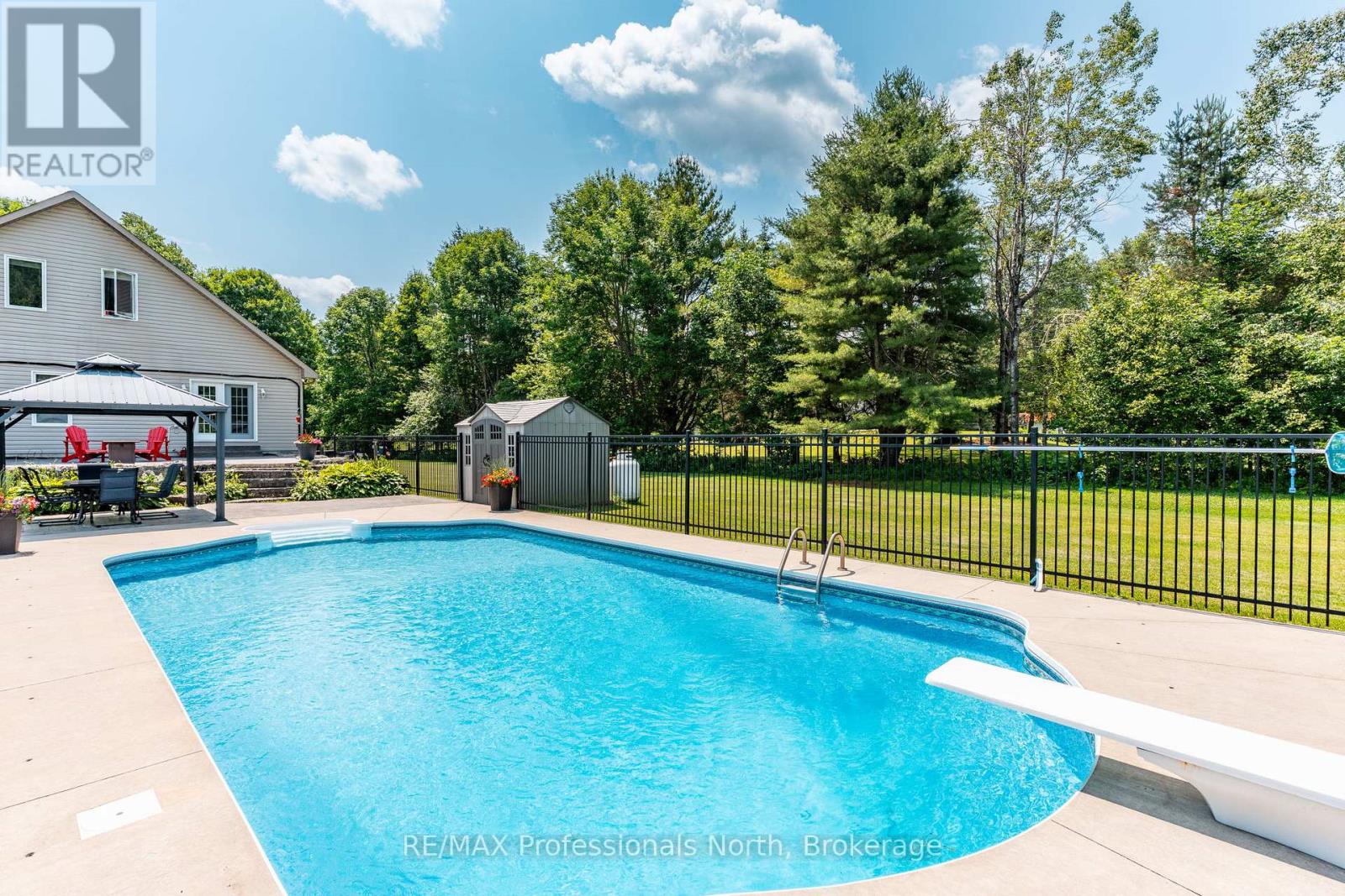 3981 Deep Bay Road, Minden Hills, Ontario  K0M 2K0 - Photo 39 - X12431837
