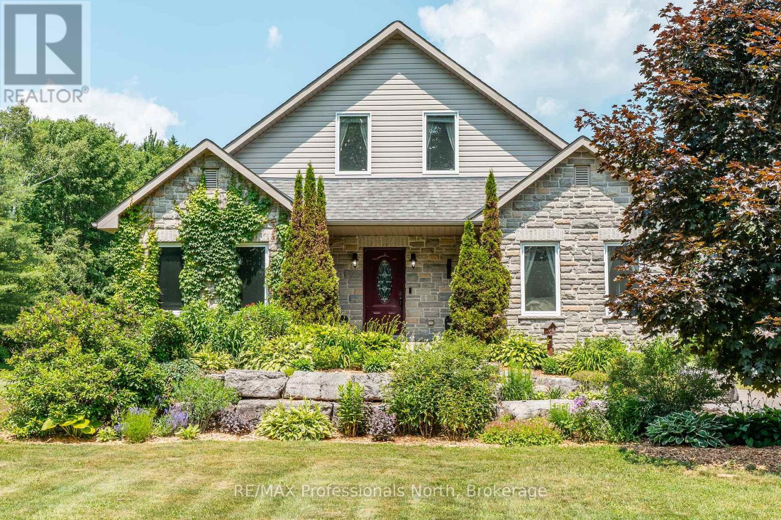 3981 Deep Bay Road, Minden Hills, Ontario  K0M 2K0 - Photo 4 - X12431837