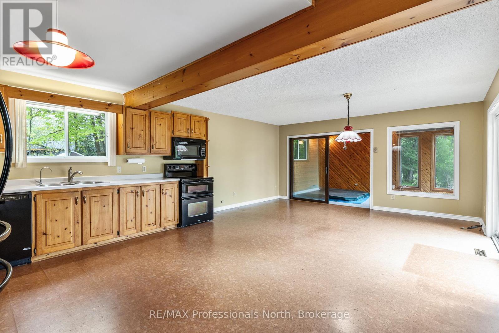 3539 County Road 21, Minden Hills, Ontario  K0M 1S0 - Photo 15 - X12431840