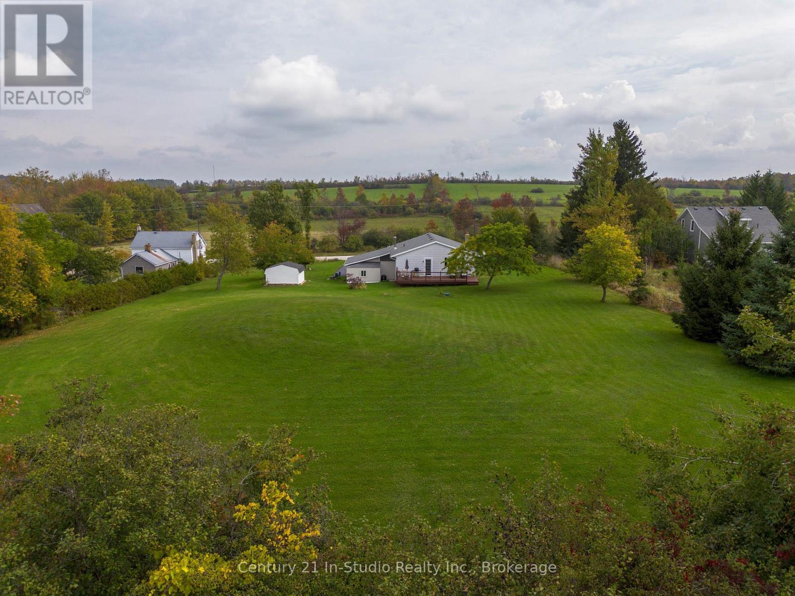 618134 Grey 18 Road, Owen Sound, Ontario  N4K 5W4 - Photo 11 - X12431873