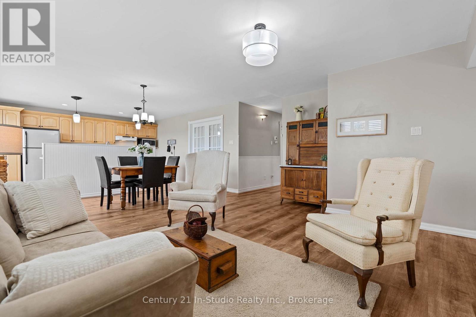 618134 Grey 18 Road, Owen Sound, Ontario  N4K 5W4 - Photo 21 - X12431873