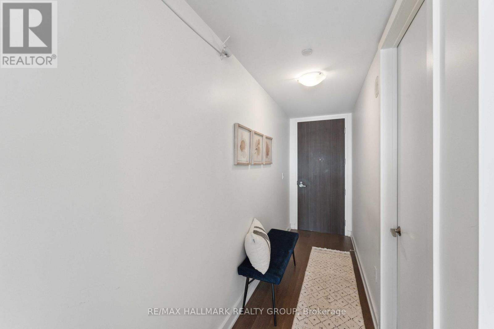 1602 - 111 Champagne Avenue S, Ottawa, Ontario  K1S 5V3 - Photo 2 - X12431808