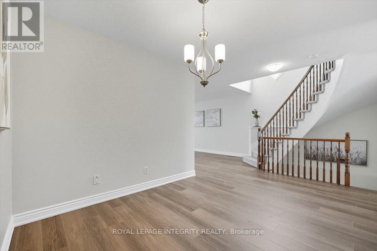 2018 Winsome Terrace, Ottawa, Ontario  K4A 4Y4 - Photo 10 - X12431836