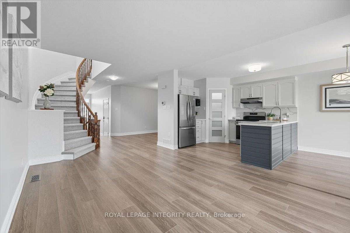 2018 Winsome Terrace, Ottawa, Ontario  K4A 4Y4 - Photo 13 - X12431836