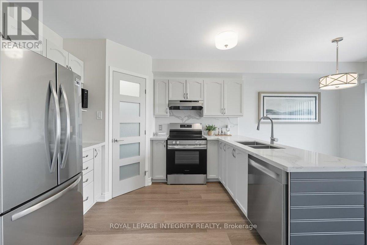 2018 Winsome Terrace, Ottawa, Ontario  K4A 4Y4 - Photo 18 - X12431836
