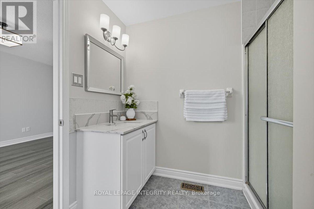 2018 Winsome Terrace, Ottawa, Ontario  K4A 4Y4 - Photo 24 - X12431836