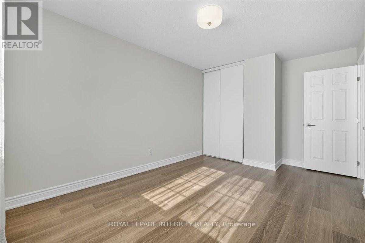 2018 Winsome Terrace, Ottawa, Ontario  K4A 4Y4 - Photo 33 - X12431836