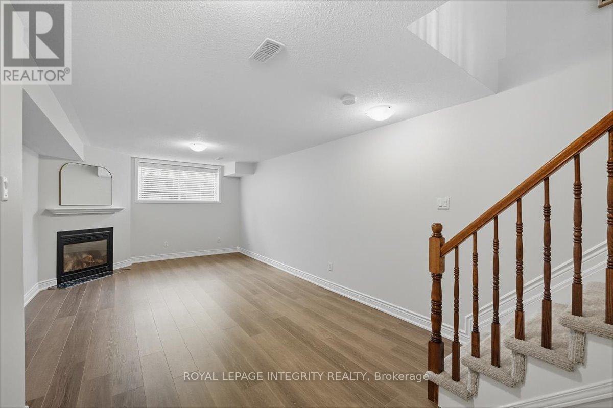 2018 Winsome Terrace, Ottawa, Ontario  K4A 4Y4 - Photo 35 - X12431836