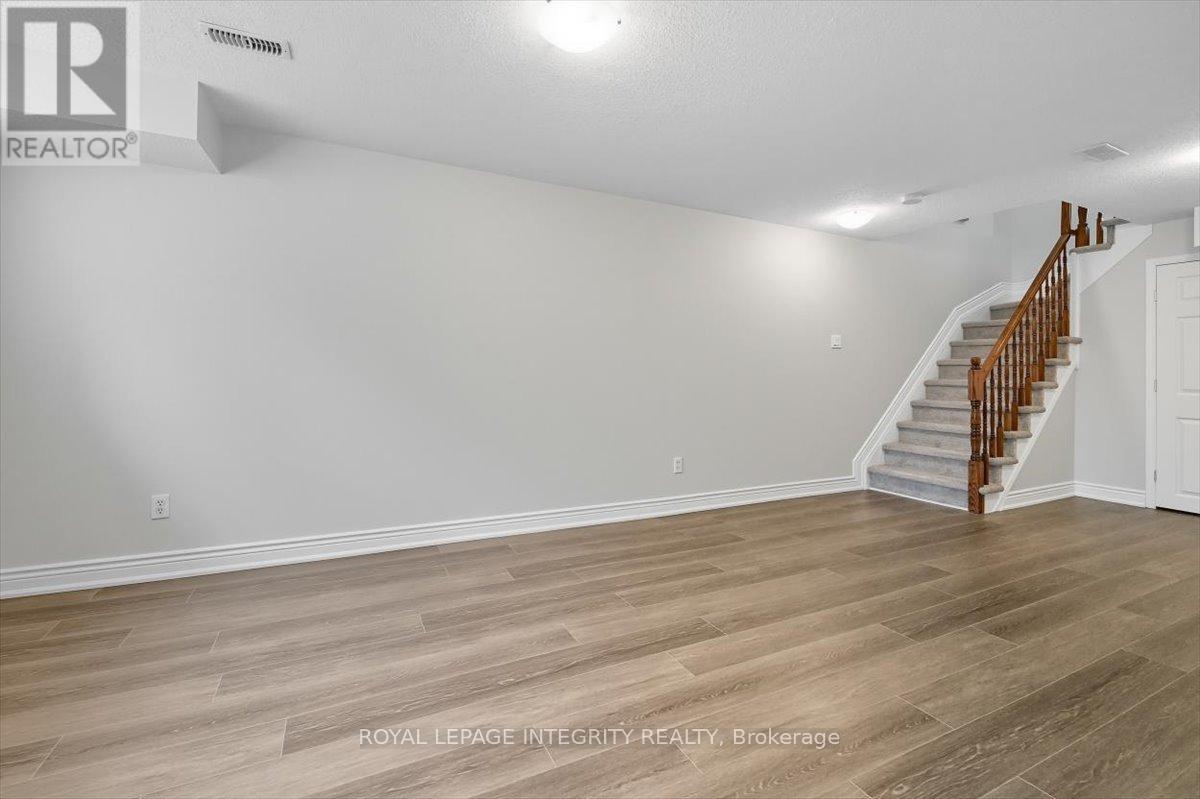2018 Winsome Terrace, Ottawa, Ontario  K4A 4Y4 - Photo 36 - X12431836