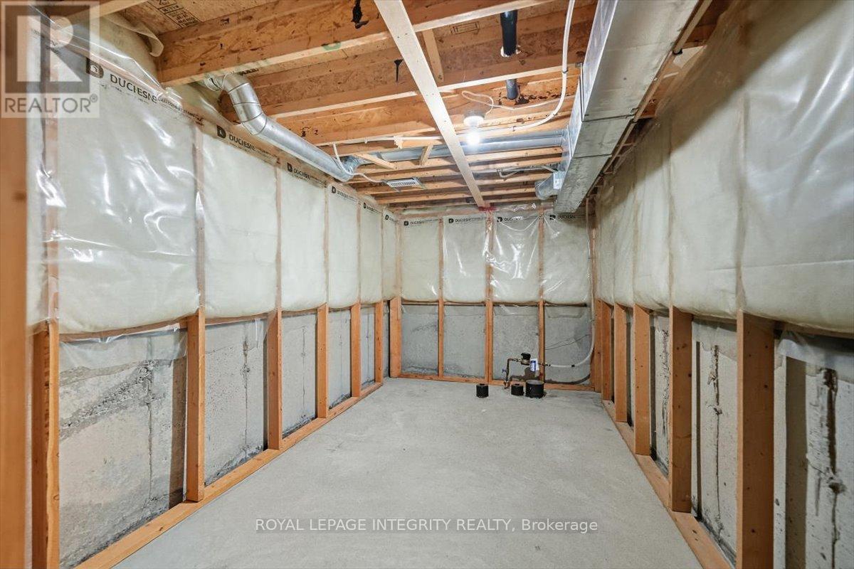2018 Winsome Terrace, Ottawa, Ontario  K4A 4Y4 - Photo 39 - X12431836