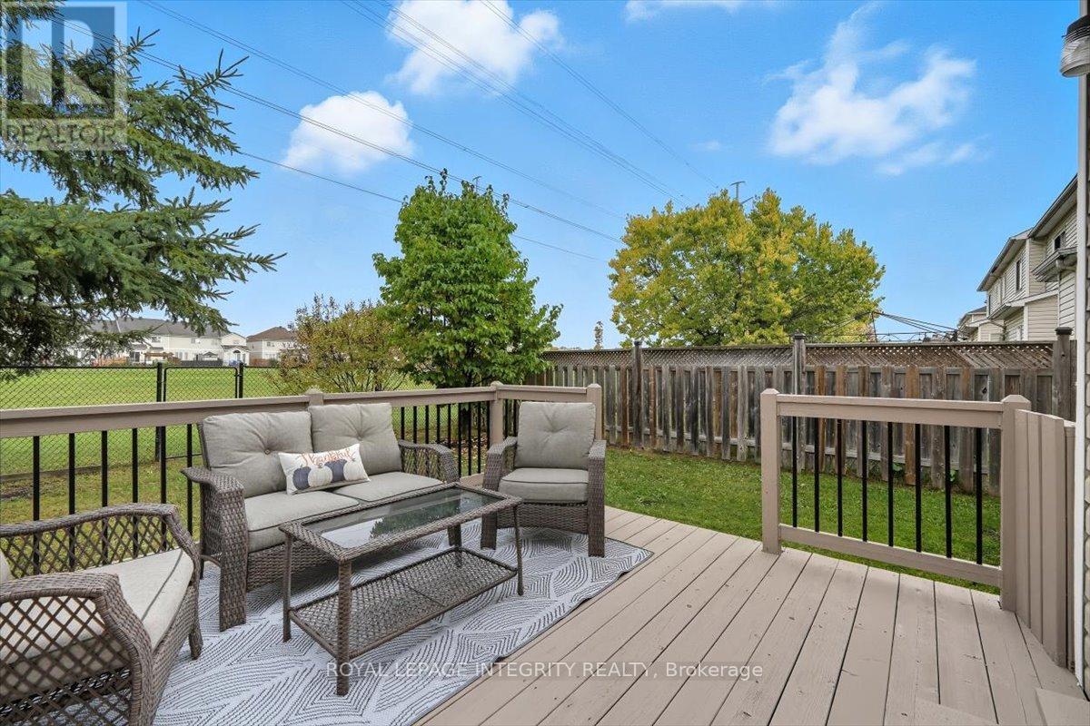 2018 Winsome Terrace, Ottawa, Ontario  K4A 4Y4 - Photo 42 - X12431836