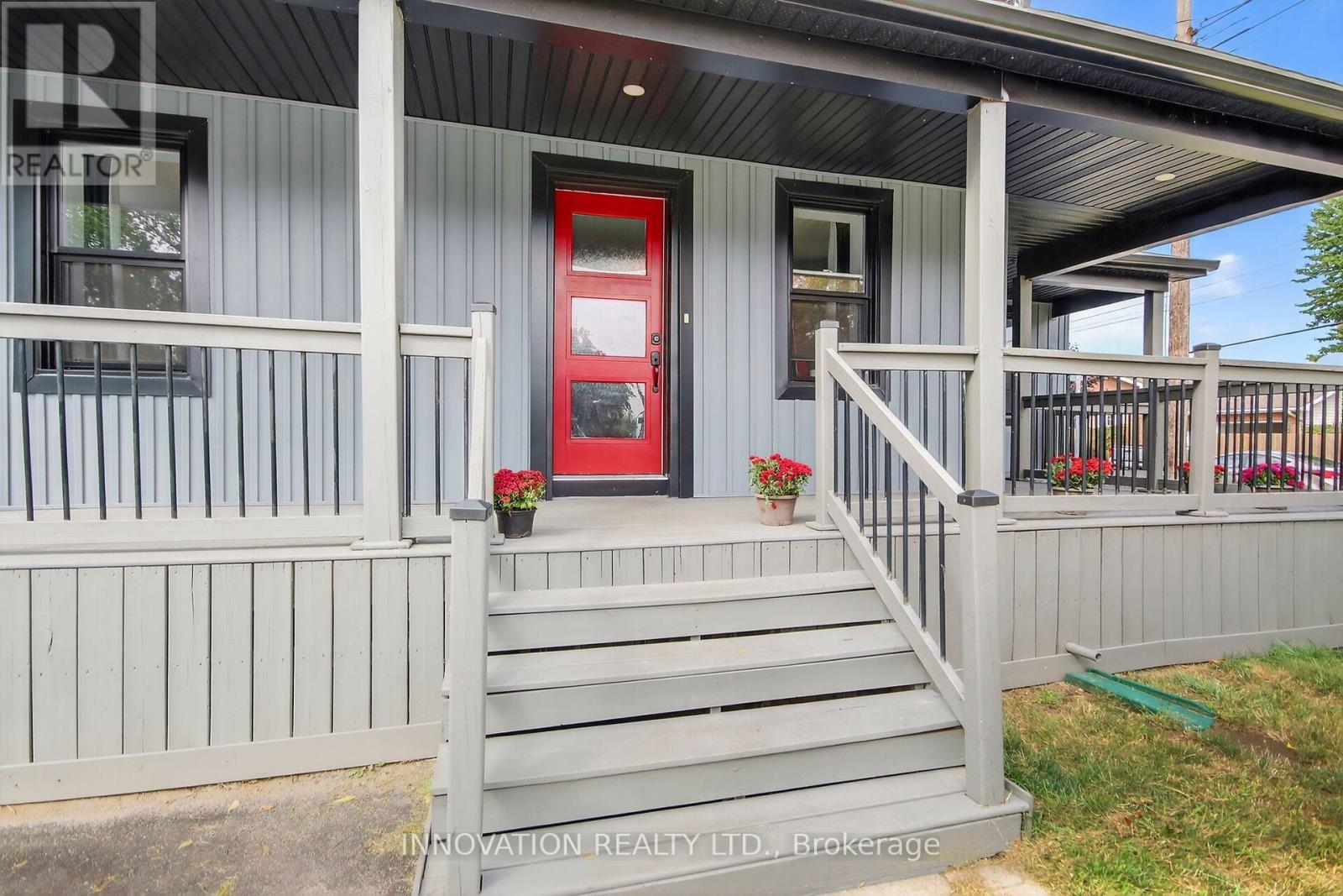 70 Augusta Street, South Dundas, Ontario  K0C 1X0 - Photo 5 - X12431866