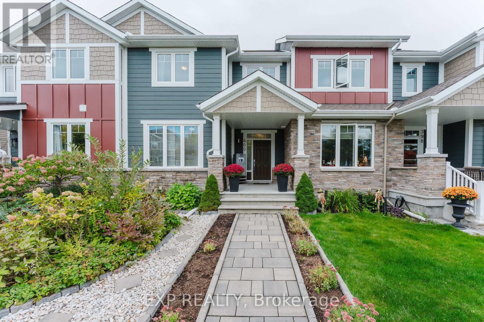 400 Sweetflag Street, Ottawa, Ontario  K2J 5Y6 - Photo 1 - X12431917