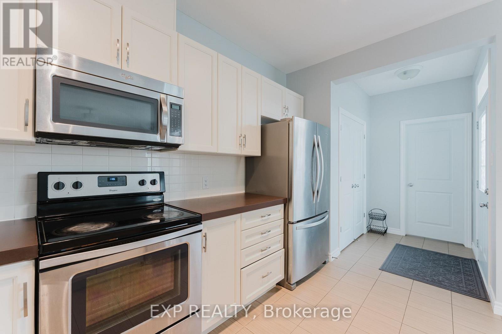 400 Sweetflag Street, Ottawa, Ontario  K2J 5Y6 - Photo 12 - X12431917