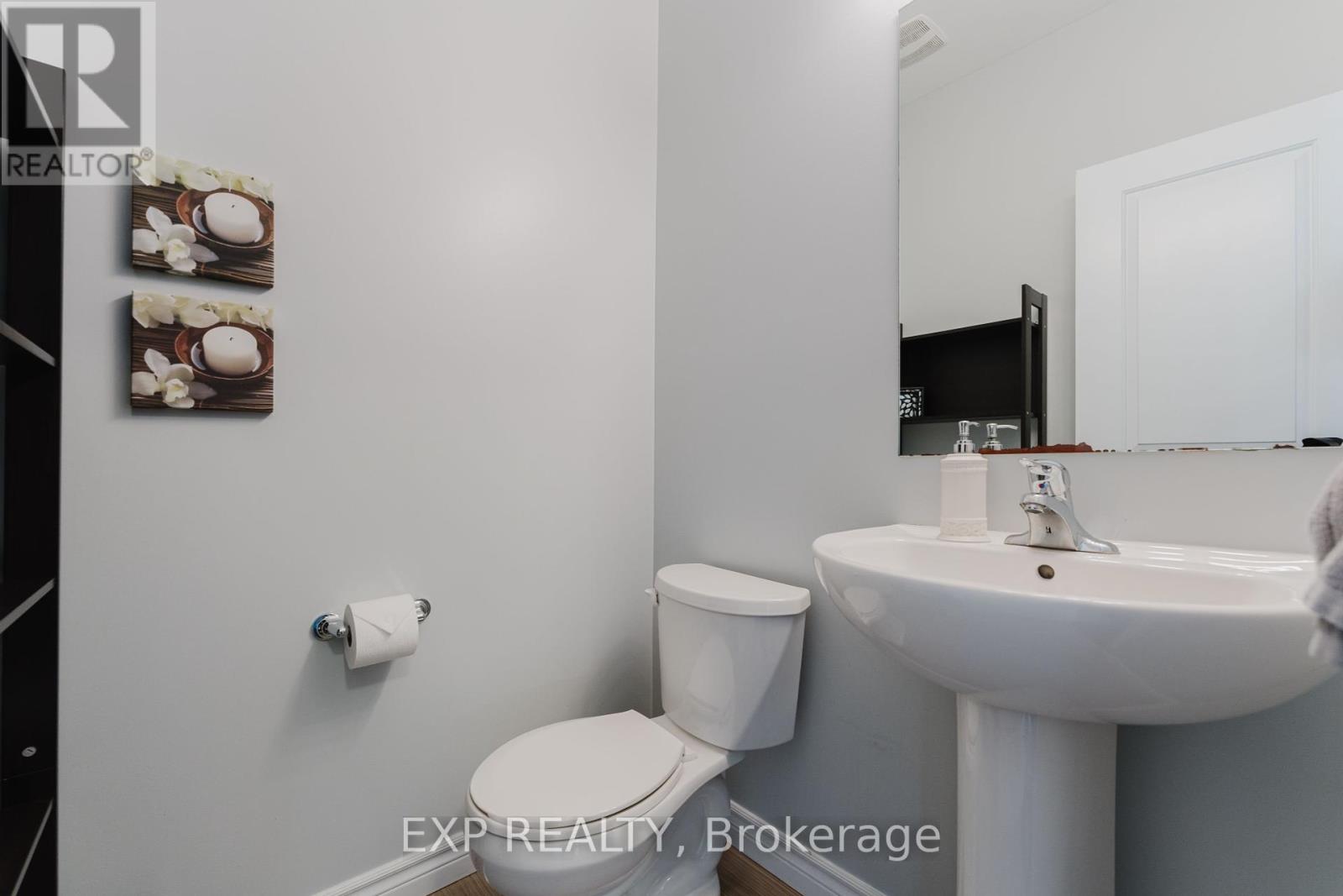 400 Sweetflag Street, Ottawa, Ontario  K2J 5Y6 - Photo 16 - X12431917